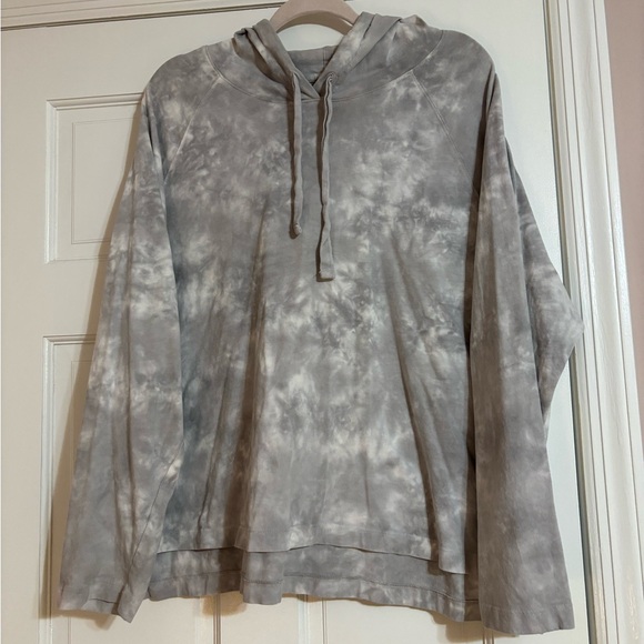 Old Navy Tops - Old Navy Lightweight Specially Dyed Jersey Pullover Hoodie